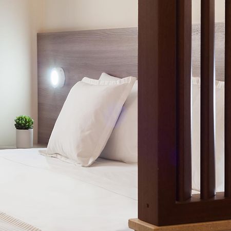 Gzira Blubay Suites By St Hotels מראה חיצוני תמונה